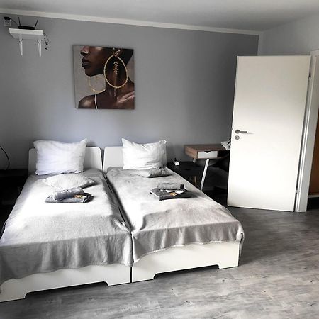 Vaz Apartments Essen, Kueche, Wlan, Tv, Netflix, Ca 15 Min Messe U Hbf Exteriér fotografie