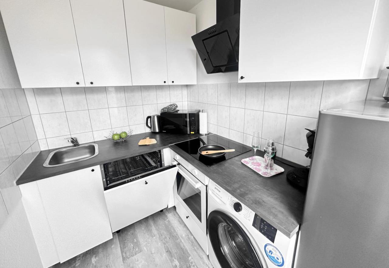 Vaz Apartments Essen, Kueche, Wlan, Tv, Netflix, Ca 15 Min Messe U Hbf Exteriér fotografie